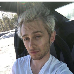 Meet your Posher, Ryland